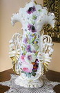 Vaso con decorazioni floreali, Francia 2 quarto XIX secolo